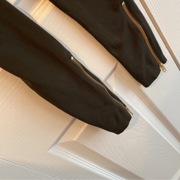 SPANX Olive Green Leggings - Picture 3 of 8